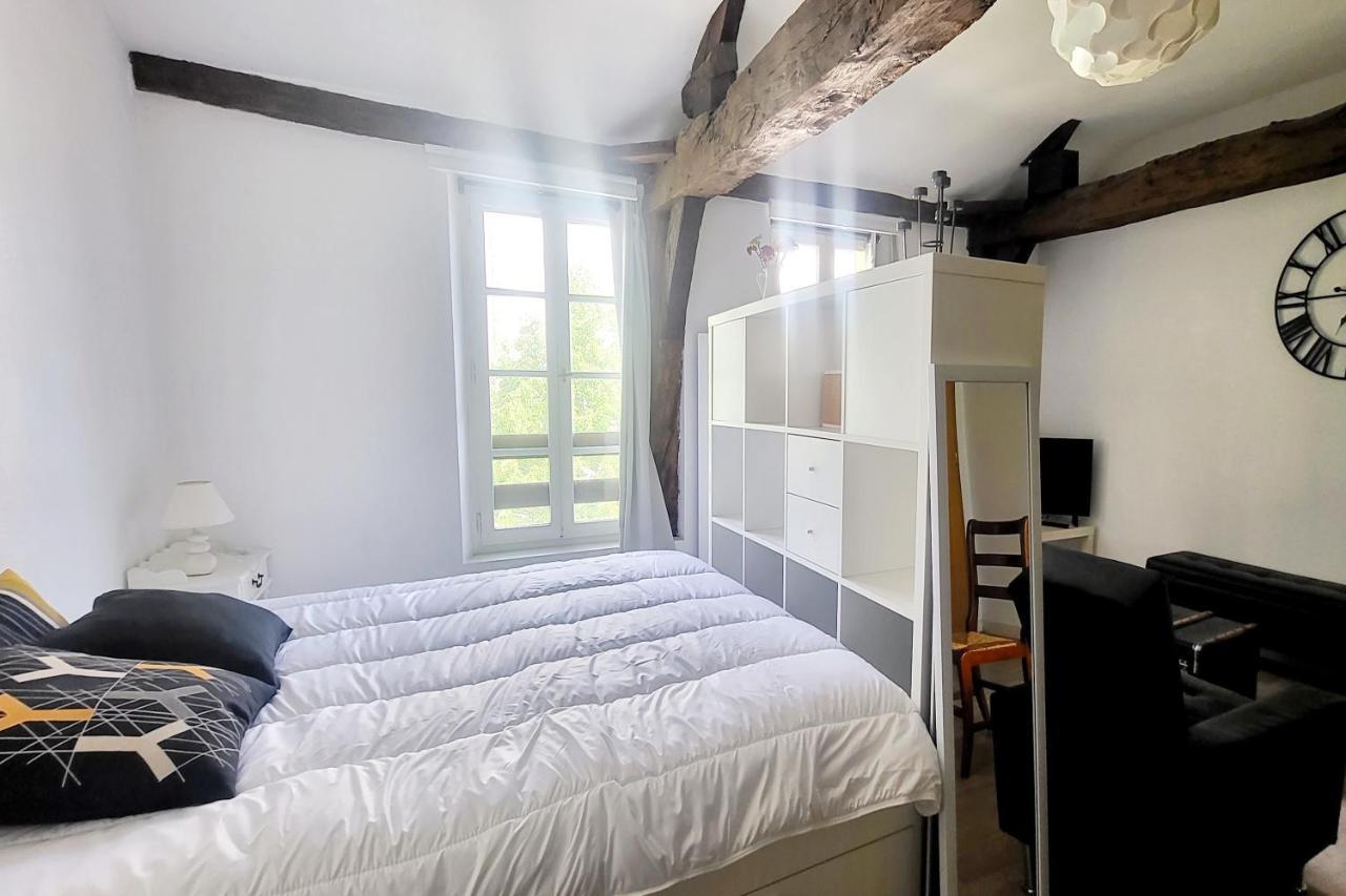 Studio De Caractere Du Centre Historique De Vannes Apartment ภายนอก รูปภาพ
