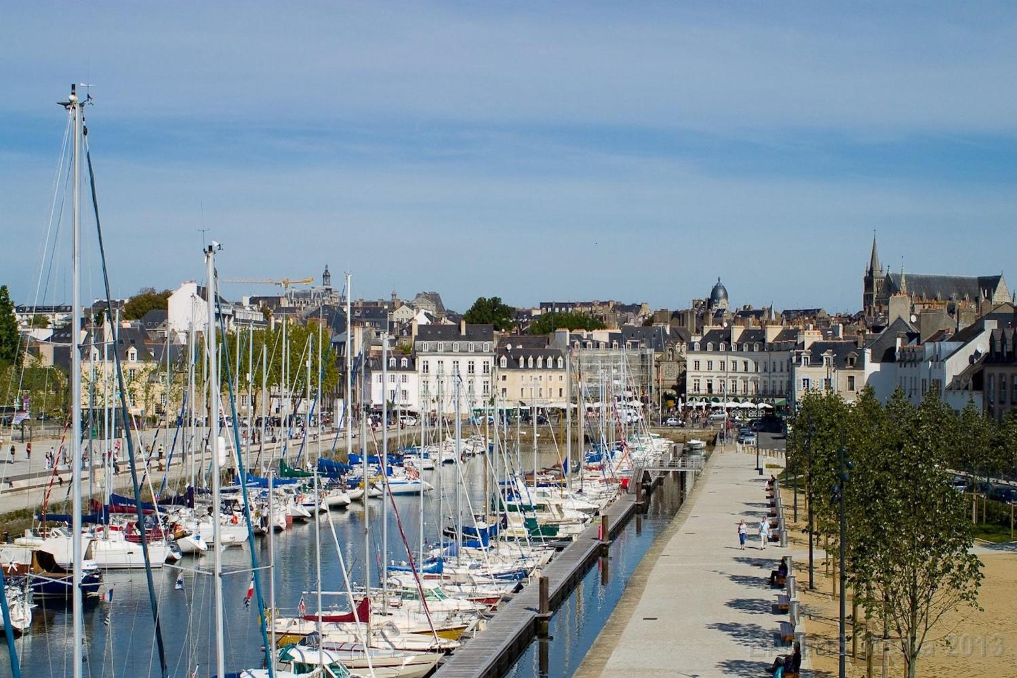 Studio De Caractere Du Centre Historique De Vannes Apartment ภายนอก รูปภาพ